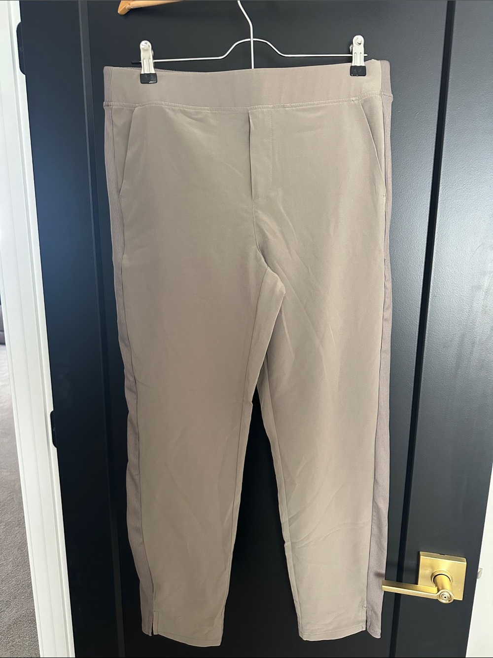RBX Men's Slim Ankle Chinos in Taupe